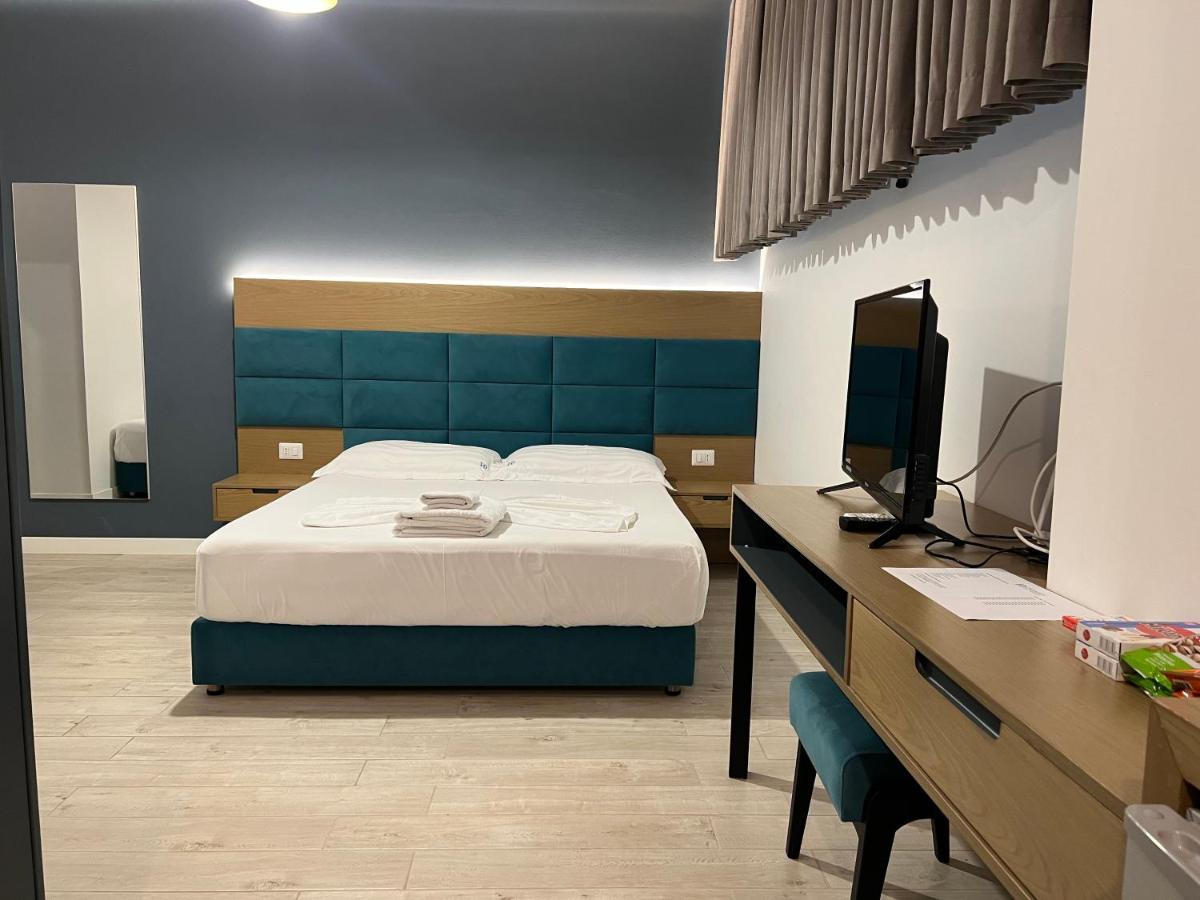 Domus Hotel & Apartments Shëngjin Extérieur photo