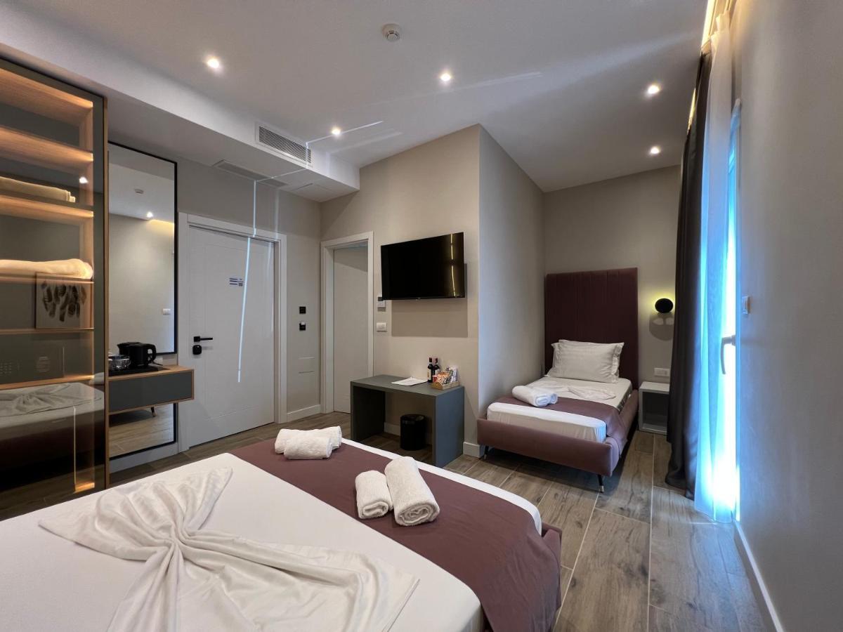 Domus Hotel & Apartments Shëngjin Extérieur photo