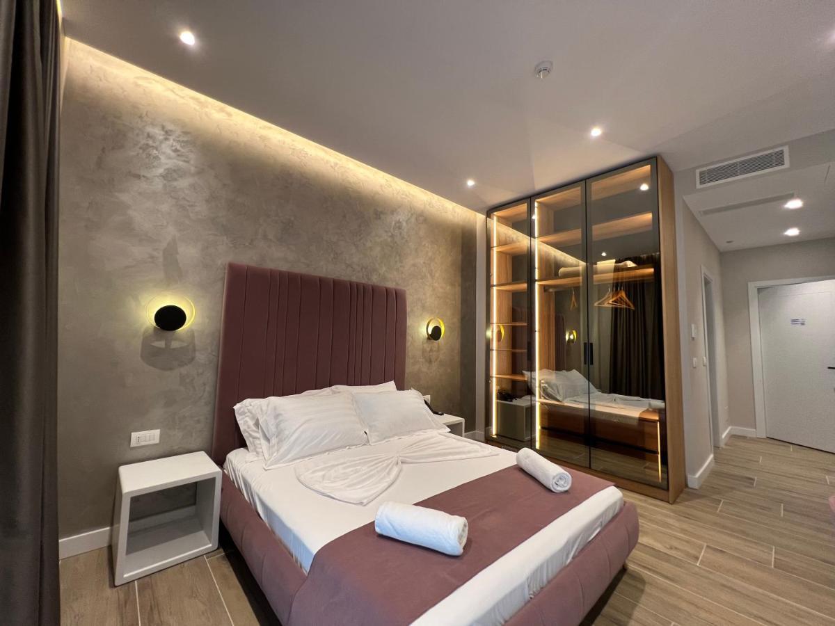 Domus Hotel & Apartments Shëngjin Extérieur photo
