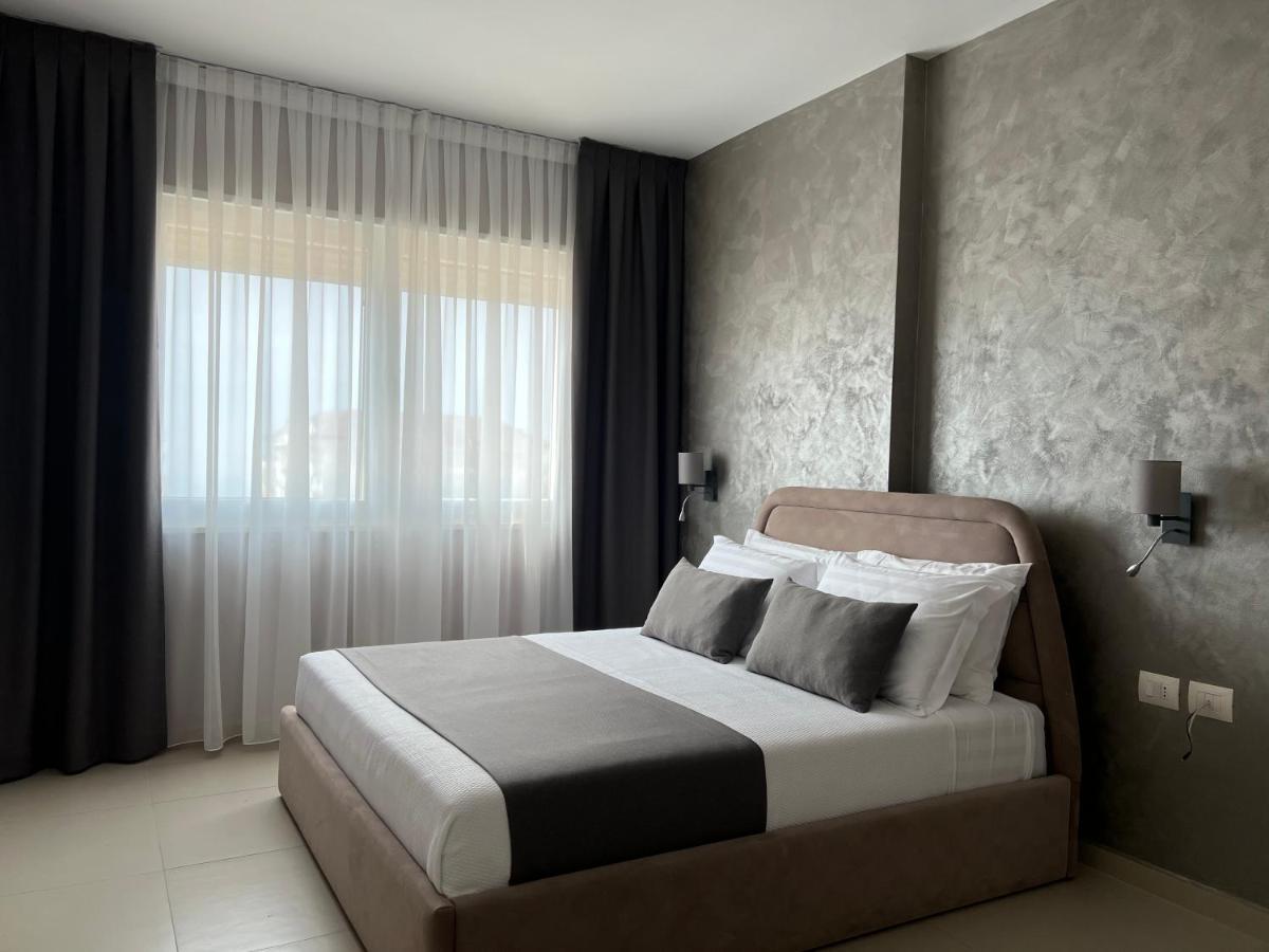 Domus Hotel & Apartments Shëngjin Extérieur photo