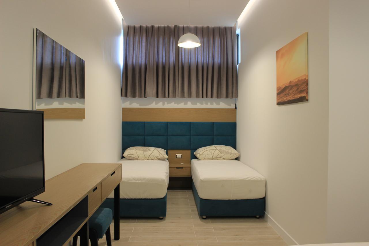 Domus Hotel & Apartments Shëngjin Extérieur photo