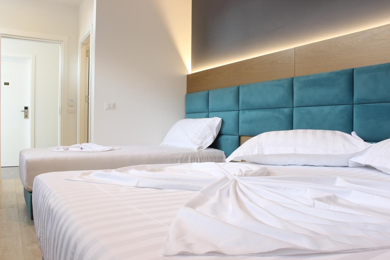 Domus Hotel & Apartments Shëngjin Extérieur photo