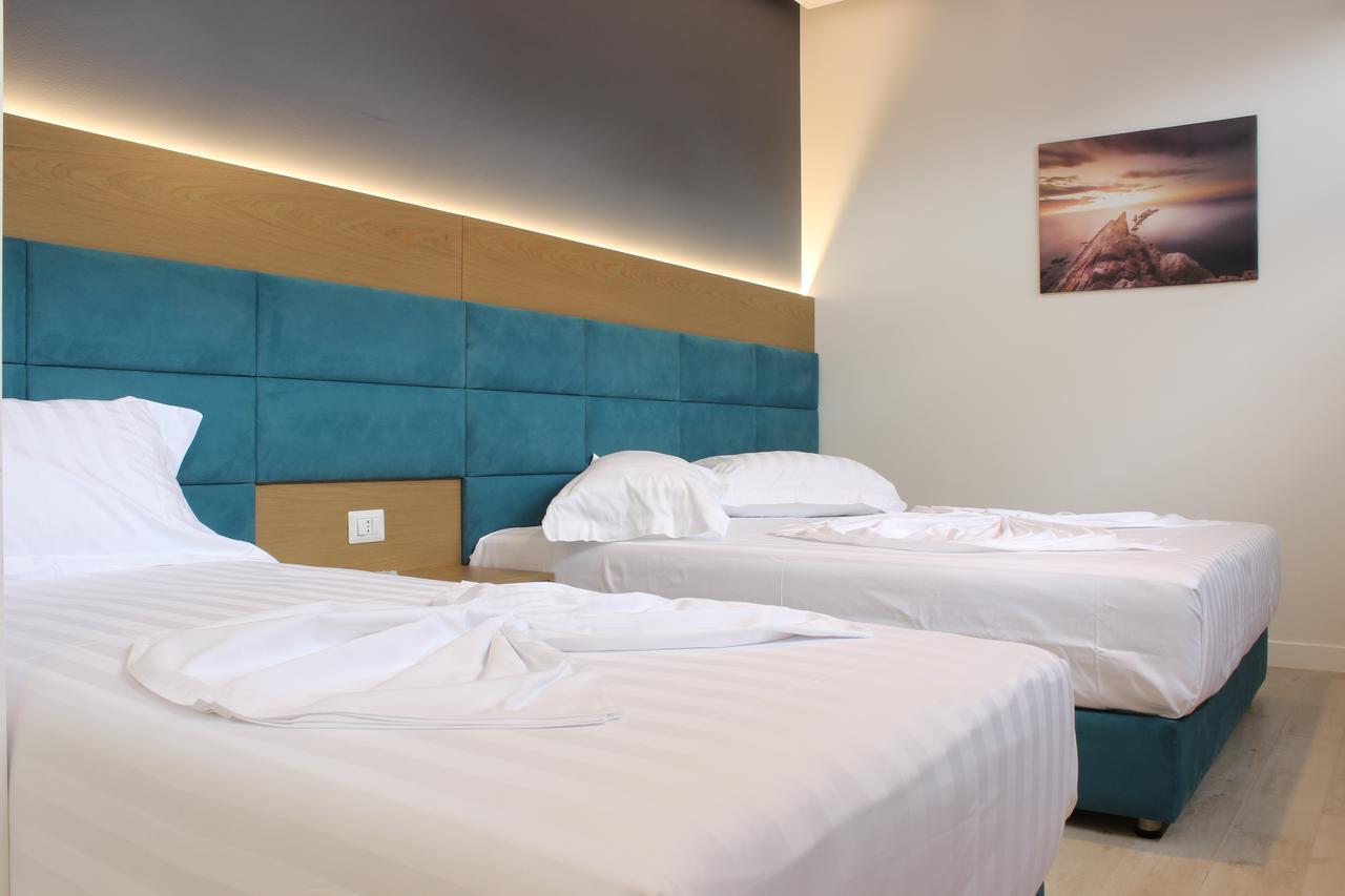 Domus Hotel & Apartments Shëngjin Extérieur photo